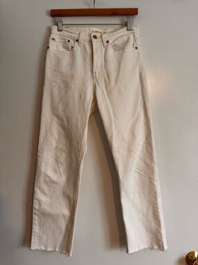 Levi's Women's Cream Straight-Leg Jeans